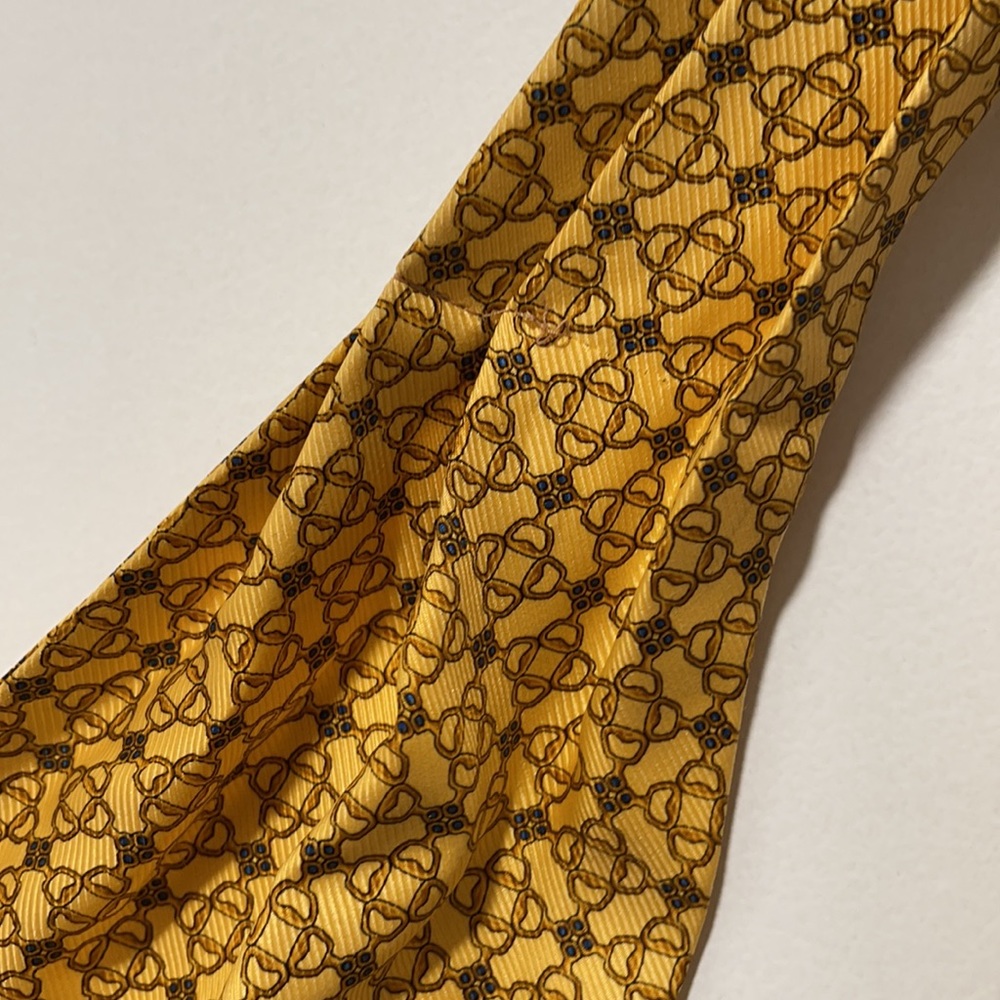 Scarf - Picture 2 of 2